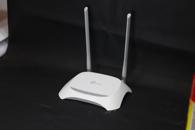 tp-link 840n 300mbps N-Series Signle band wifi router  Condition: Used 30 Days  Guarantee Brand: TP-Link Model: TL-WR840N Speed: 300Mbps